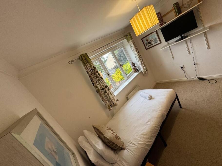 Family Getaway - 4-bed In * Swansea