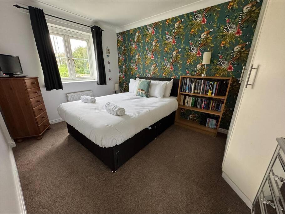 Family Getaway - 4-bed In Holiday home