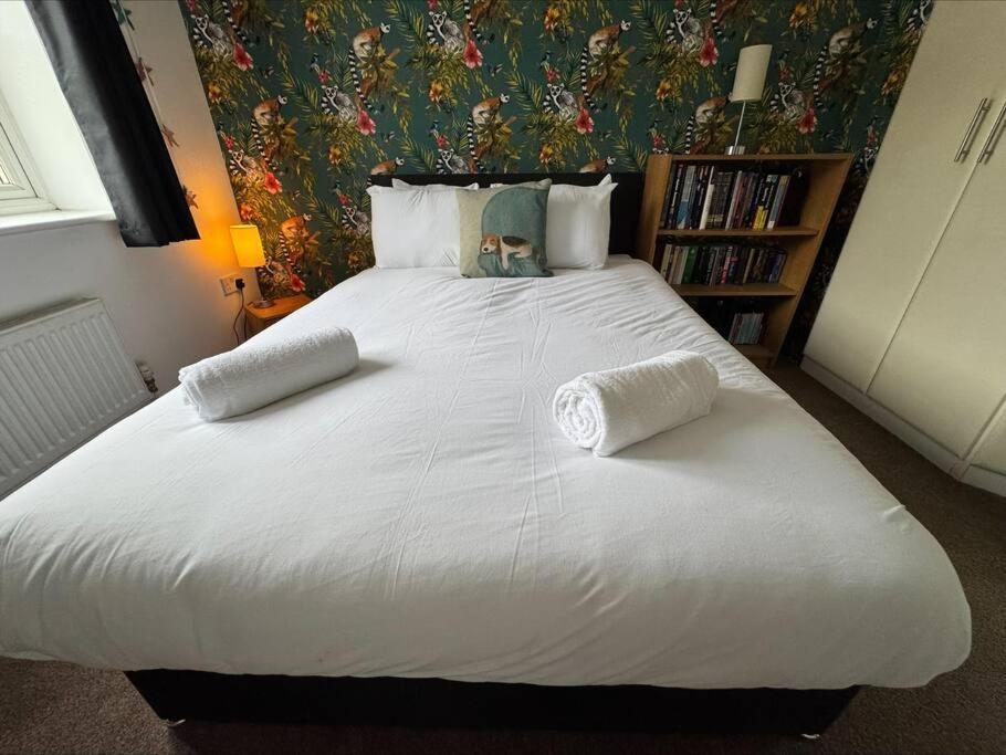 Family Getaway - 4-bed In